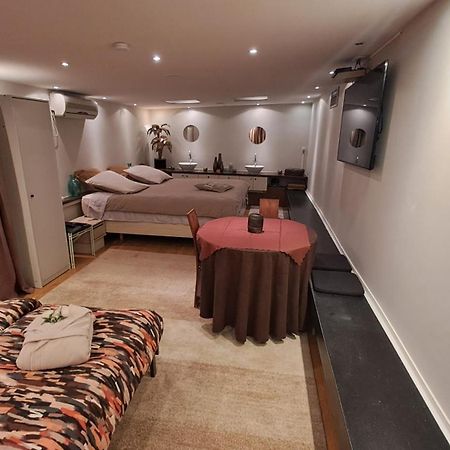 Beautyd Familie- Of Gezinskamer Junior-Suite Centrum Gullegem Wevelgem Eksteriør bilde